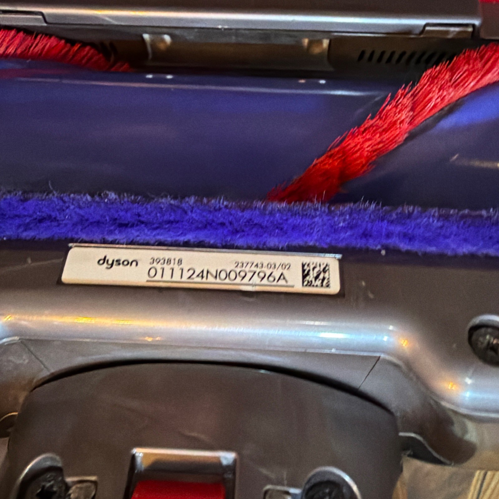 Dyson Animal 3 Purple Ball Upright Vacuum Cleaner w/Wand Tool.Good Working Cond.