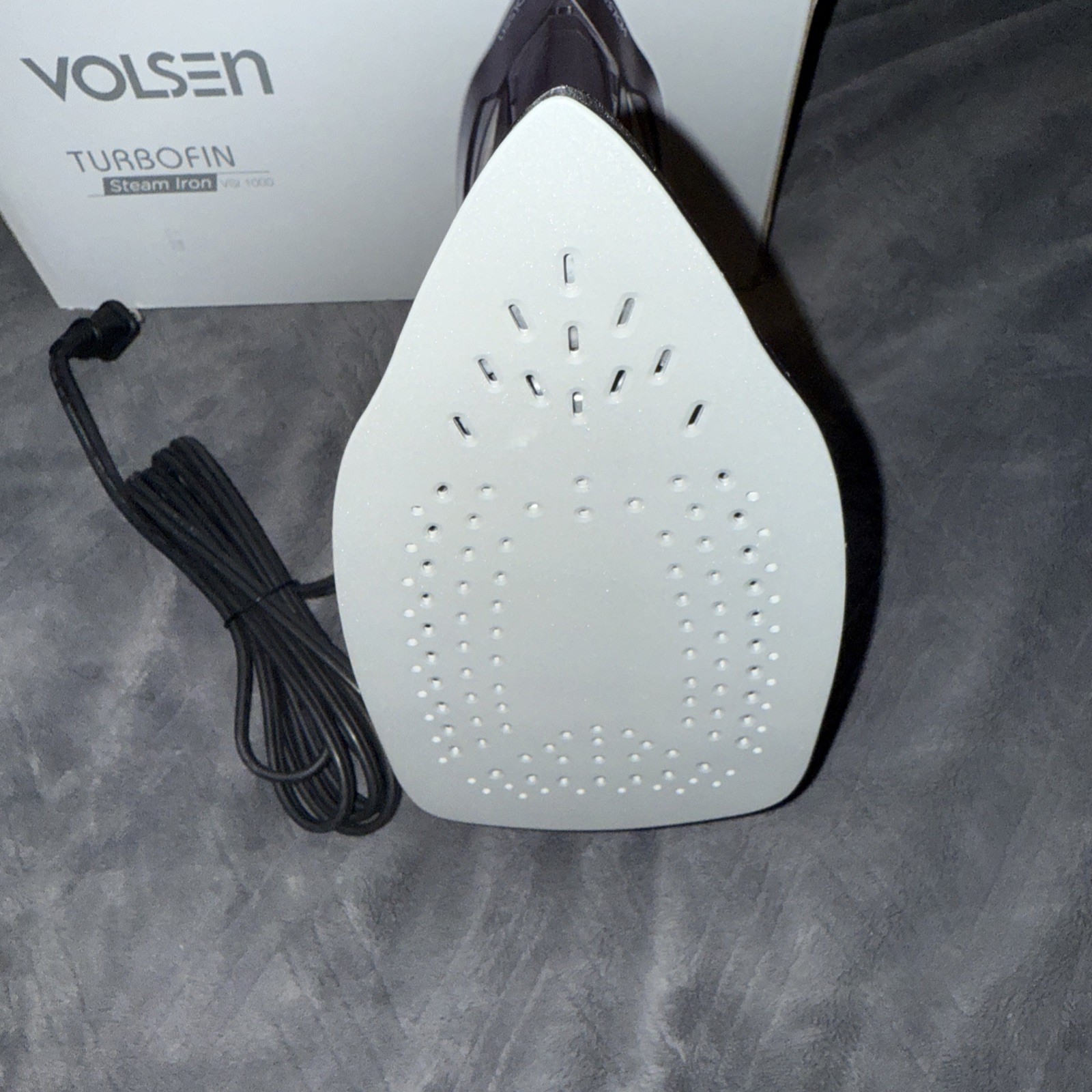 Volsen Trubofin 1200W Steam Iron VSI 1000 Self Cleaning Retails for $240