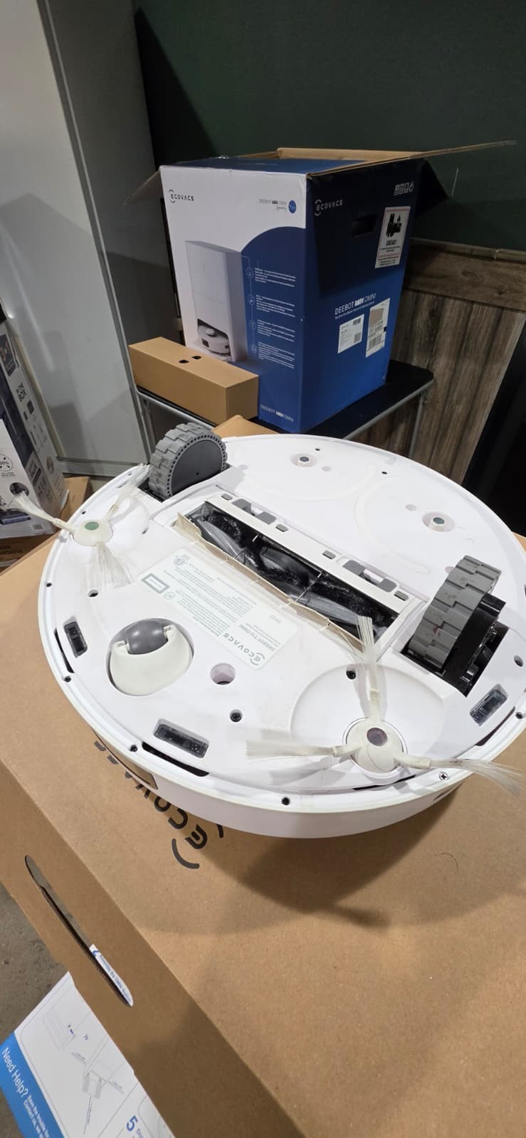 Ecovacs Deebot T10 Omni Robot Vacuum and Mop White DBX53 with OMNI Station