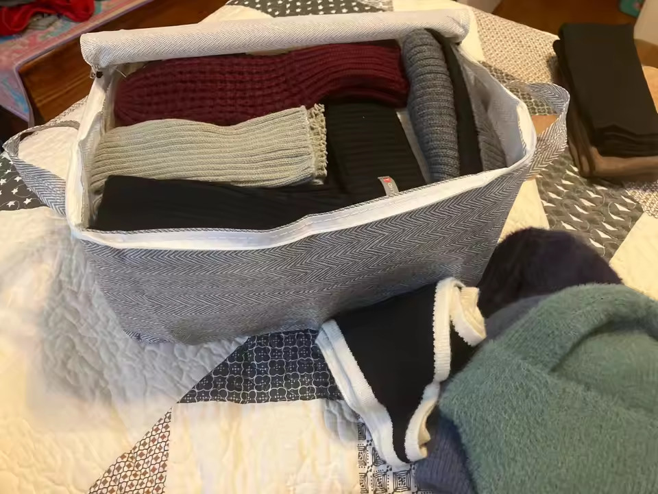 Storage Box with Lid Modern Space Saving Organizer for Clothes -Extra Large USA