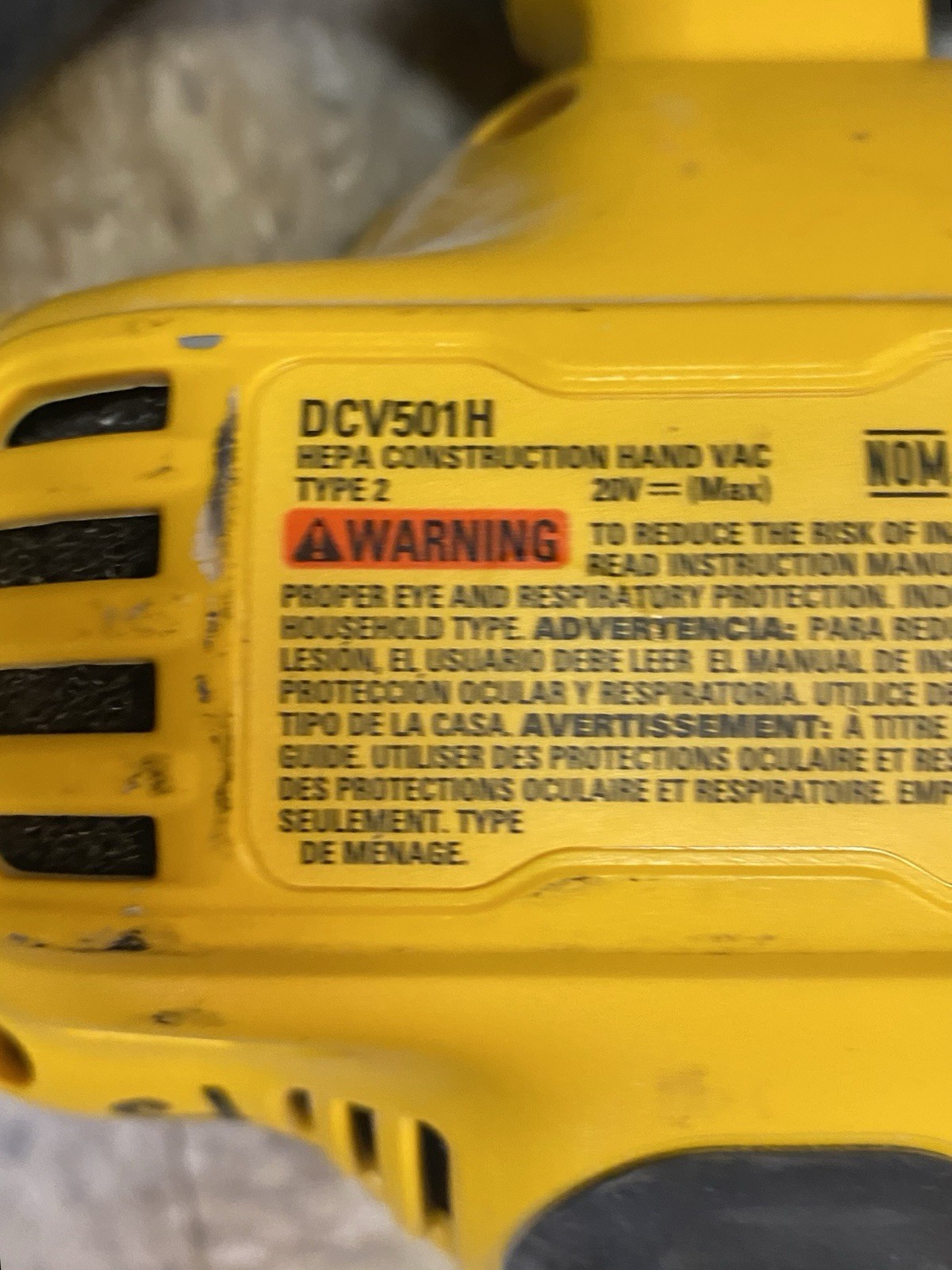 DEWALT DCV501HB Vacuum With Charger NO BATTERY