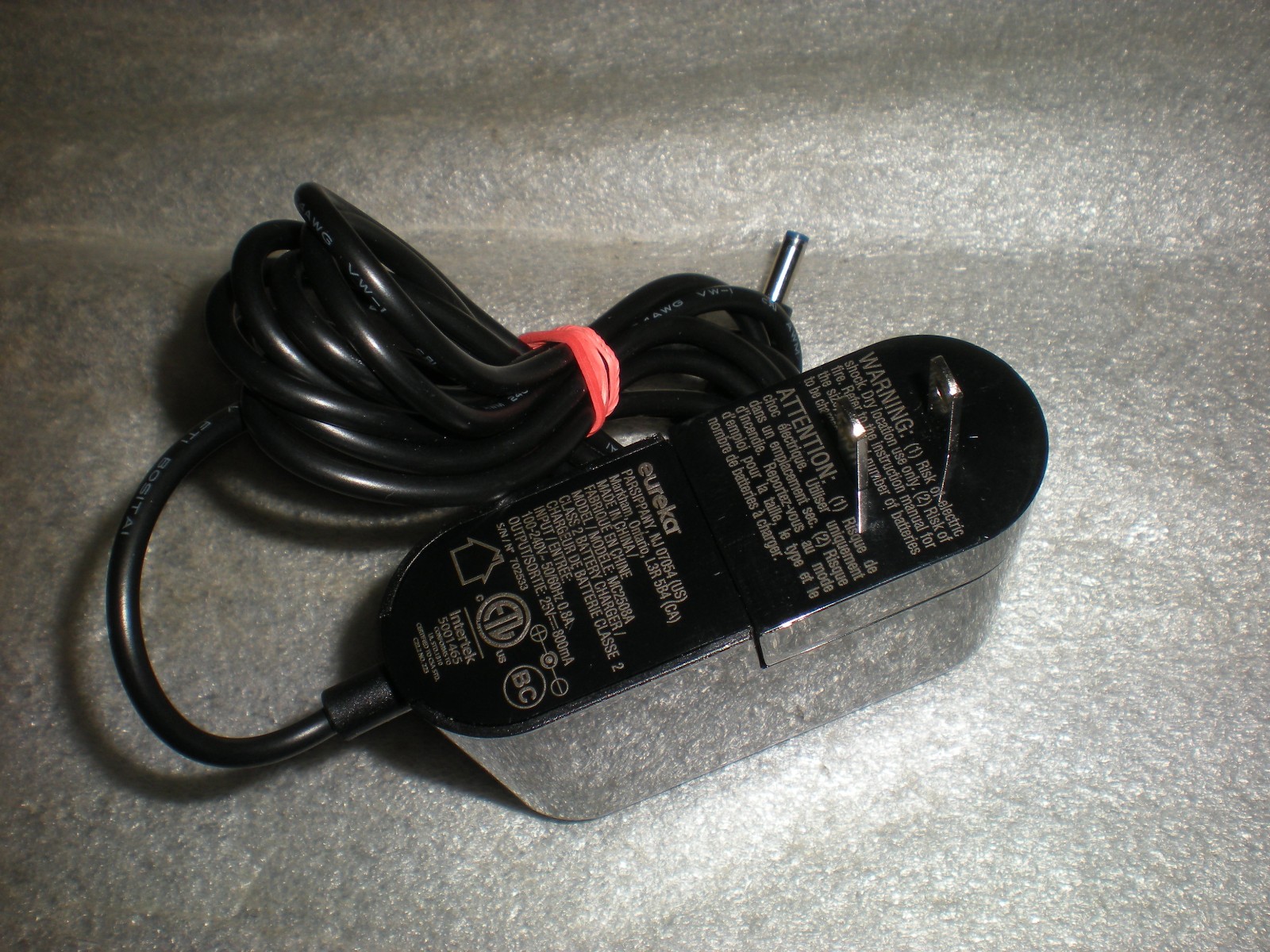 OEM Eureka NEC451BL ReactiSense Cordless Stick Vacuum AC Adapter Battery Charger
