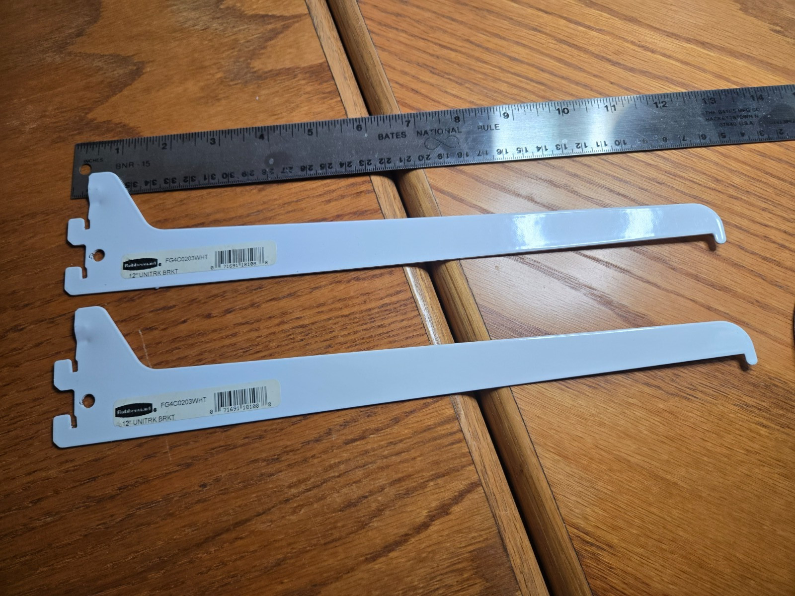 Rubbermaid 12″ UNITRAK White Brackets Made in USA FG4C0203WHT 12.5″ Length