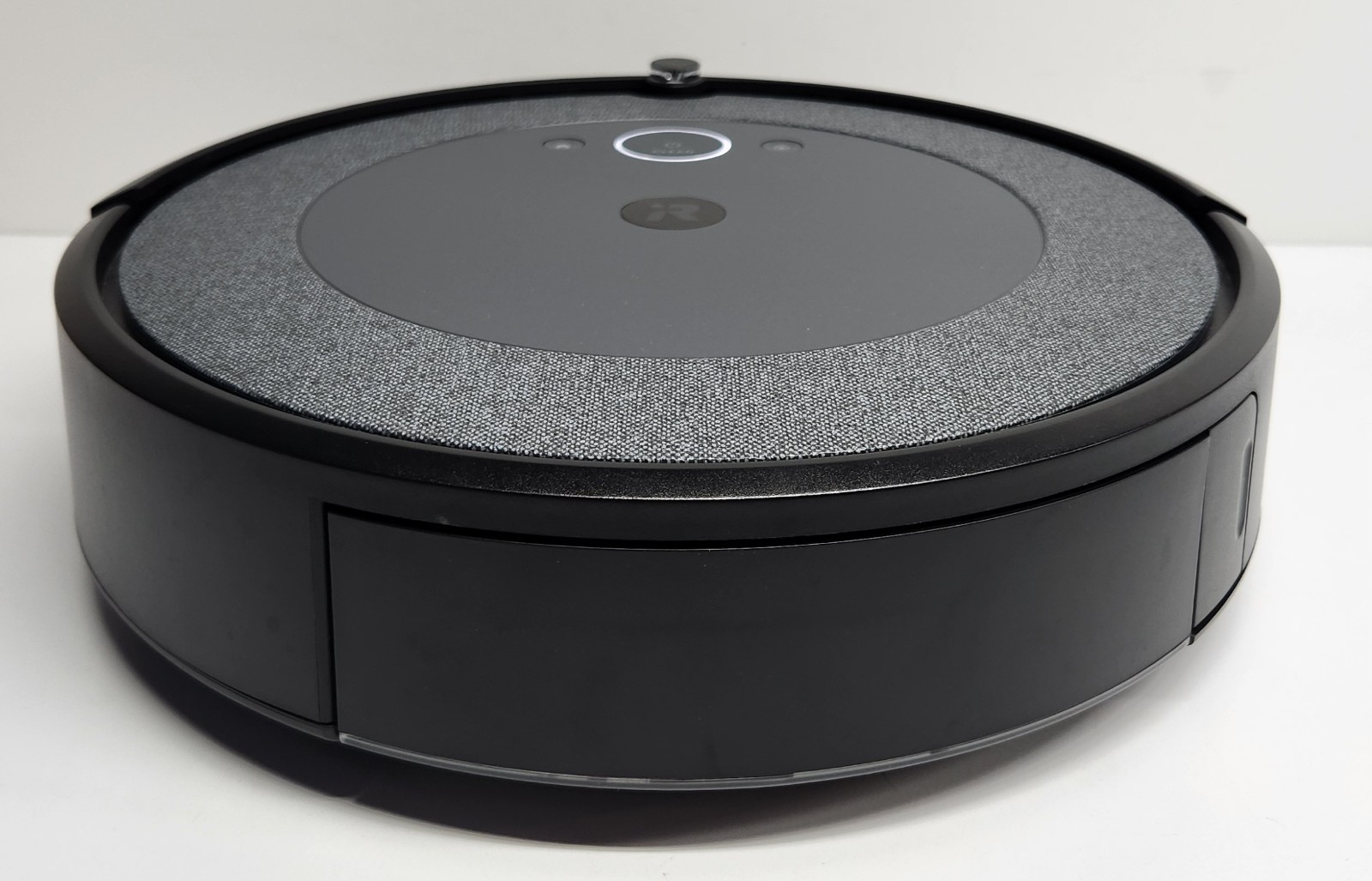 iRobot Roomba I5 Robot Wi-Fi Vacuum and Charging Dock, Tested