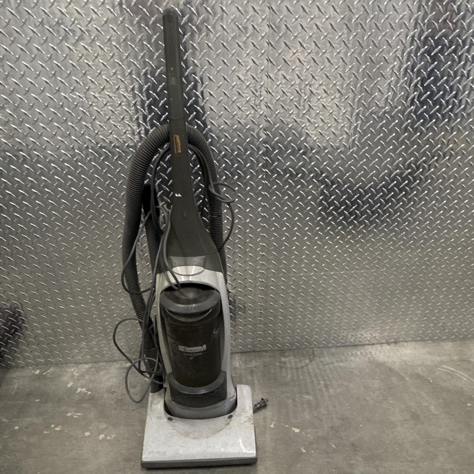 Kenmore Quick Clean Upright Bagless Corded Vacuum Cleaner, Black/Gray