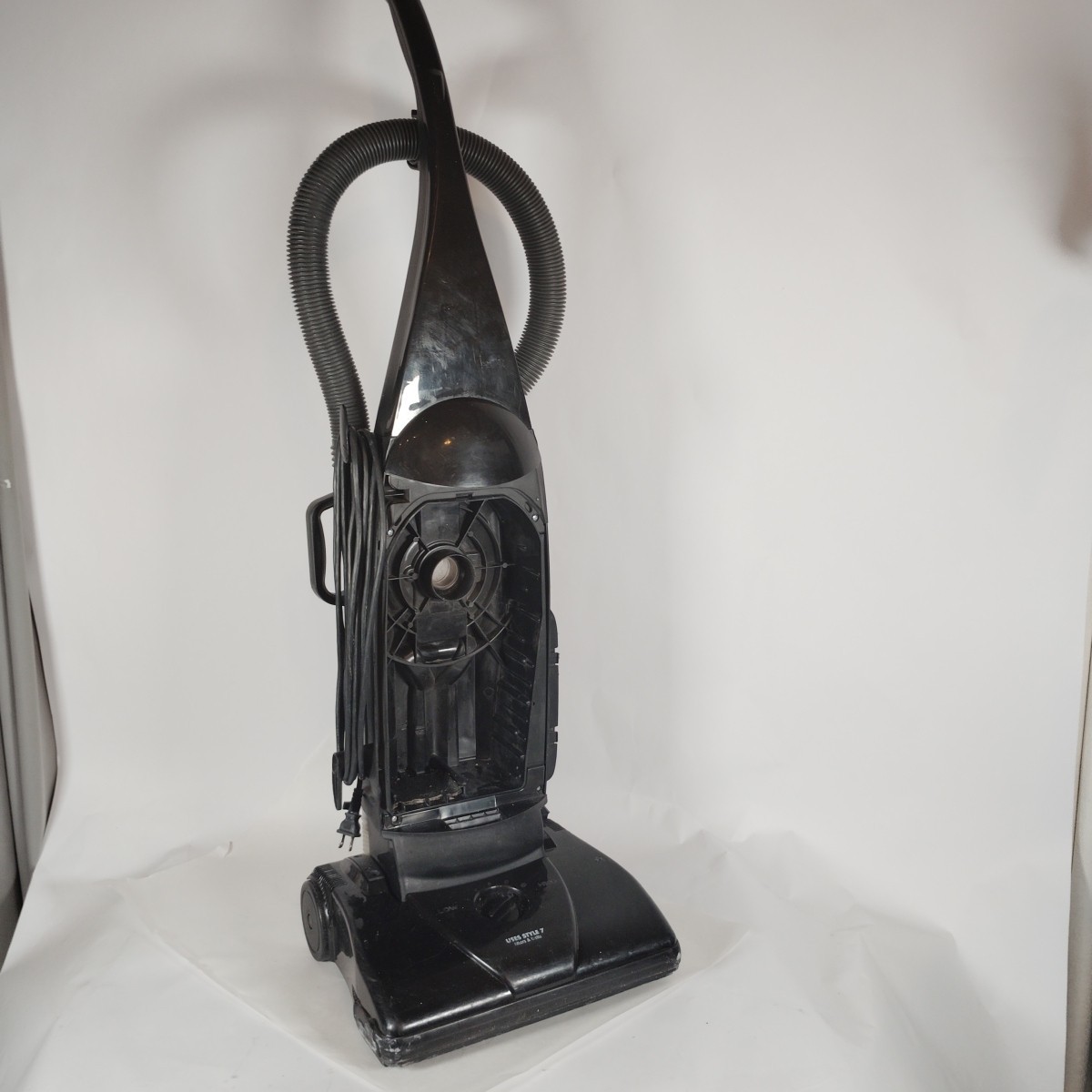 Bissell Powerforce 71Y7 Bagged Black Vacuum Cleaner