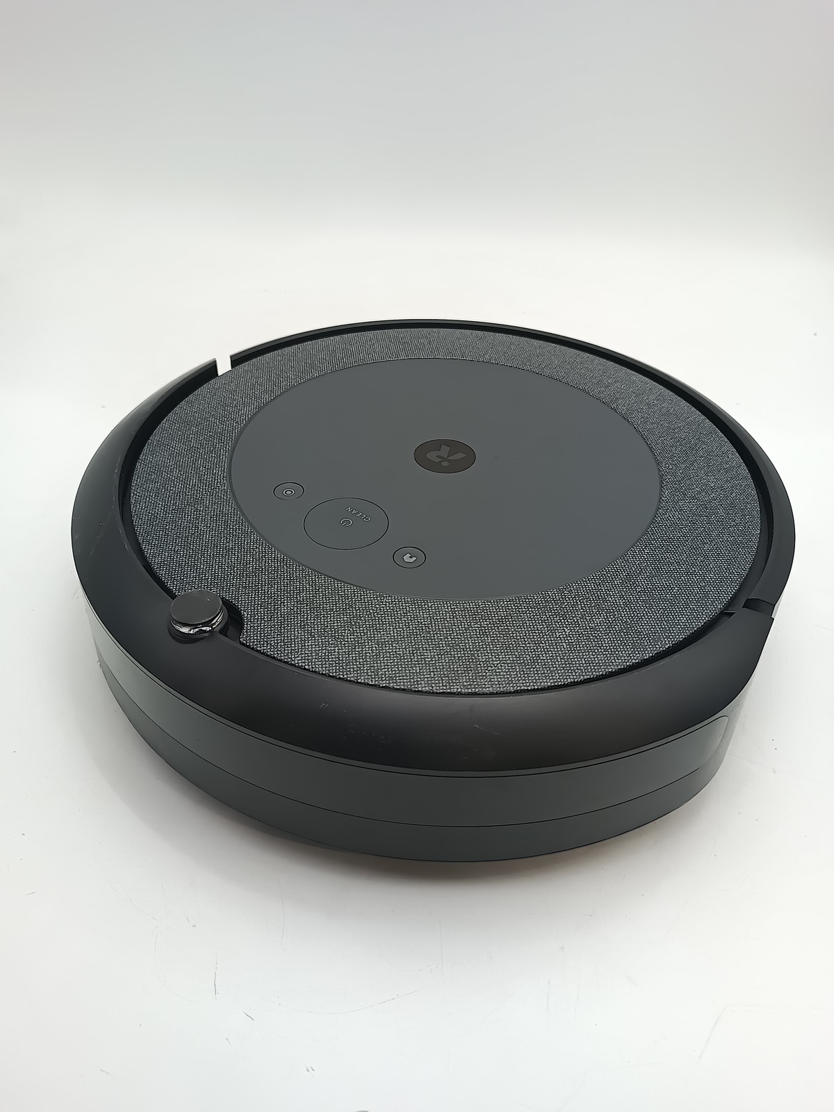 iRobot Roomba i5+ Robot Vacuum & Mop – Self-Emptying, I5G5020 – Gray/Black