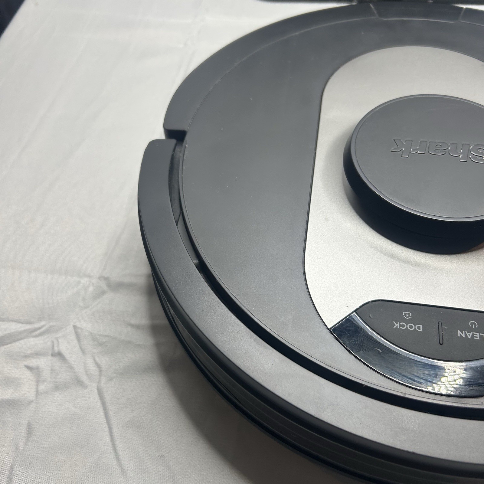 Shark AI Ultra Robot Vacuum Self-Empty Base UR250BE0US Black With Charging Base