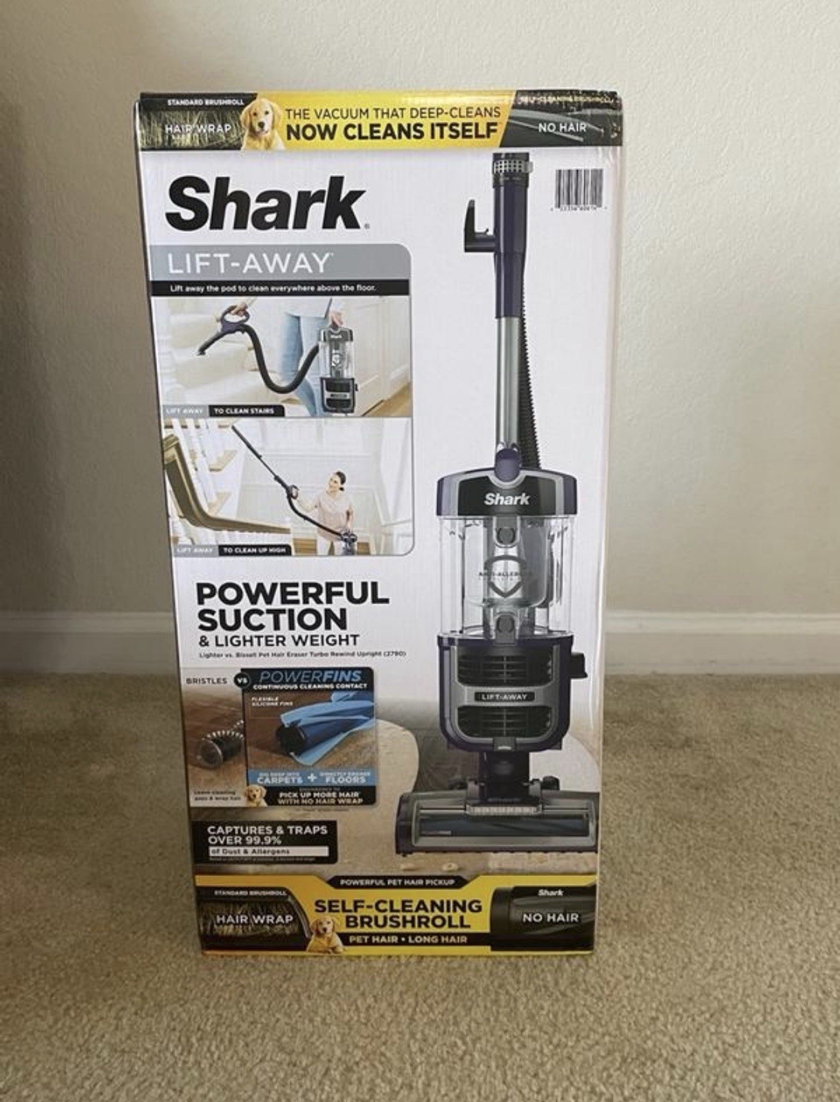 Shark ZD201 Lift-Away Upright Vacuum with Powerfins, Self-Cleaning Brushroll