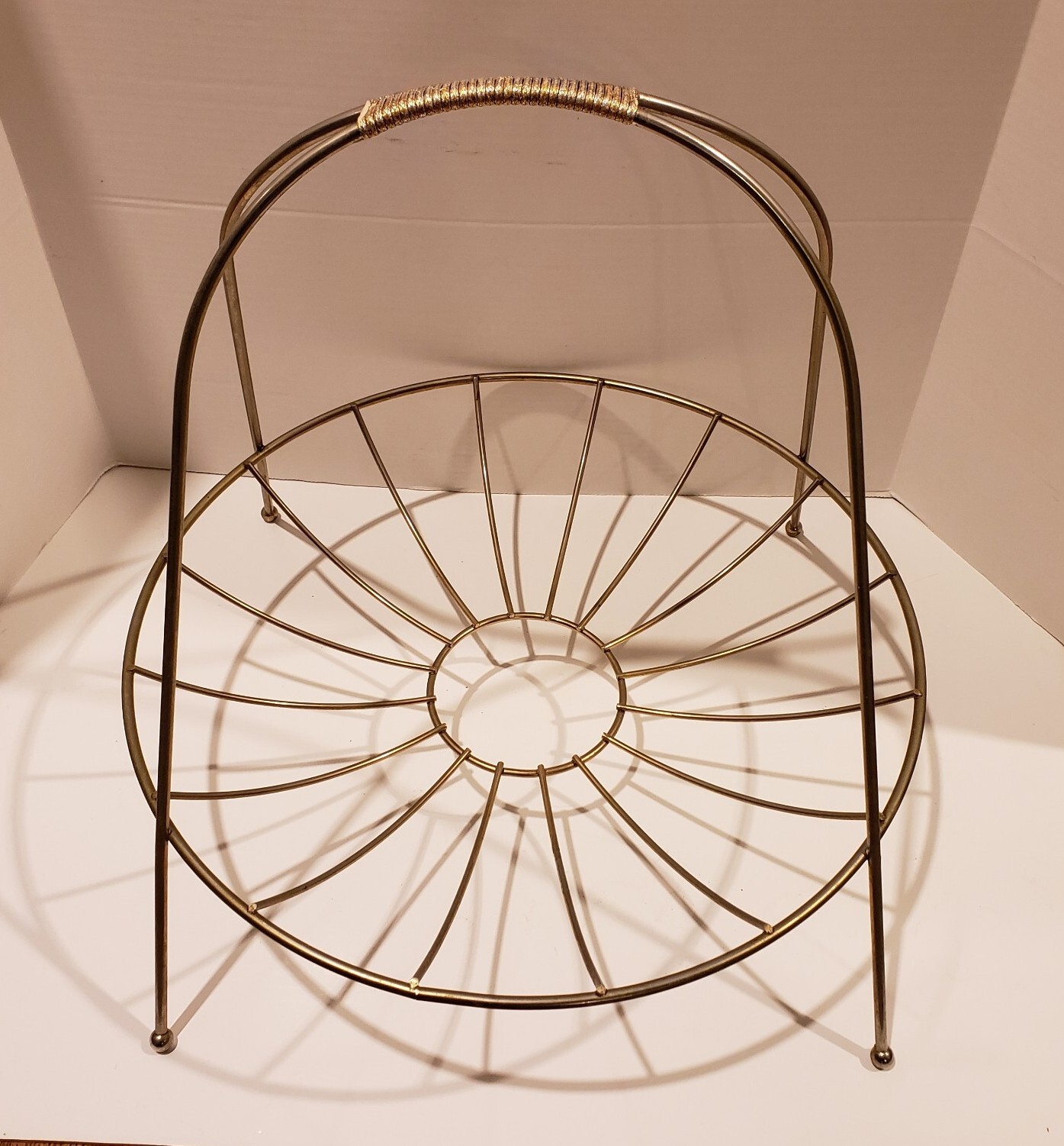Magazine Rack Brass Atomic Art Round MCM Nouveau Deco Mid Century Rare Vintage