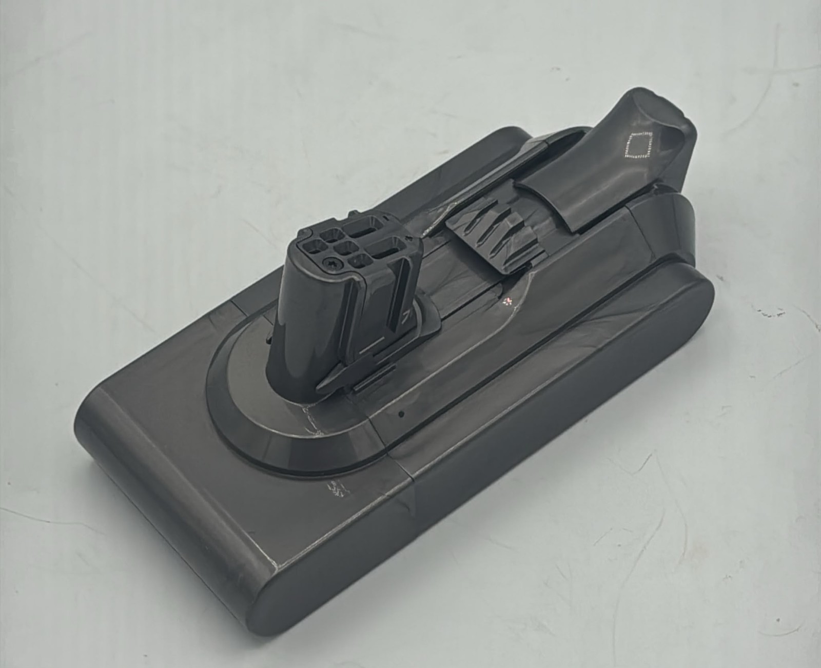 Original Dyson V12 Replacement Battery (/RT6-25006-V12-SLIM-BAT-UG)