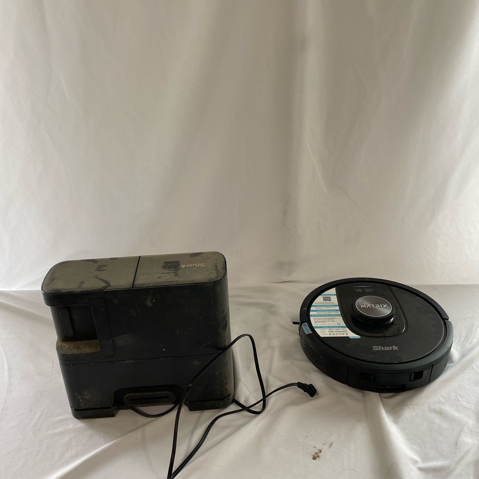 Shark Matrix Plus Robot Vacuum w/ Self-Empty Base, Black UR2360EEUS