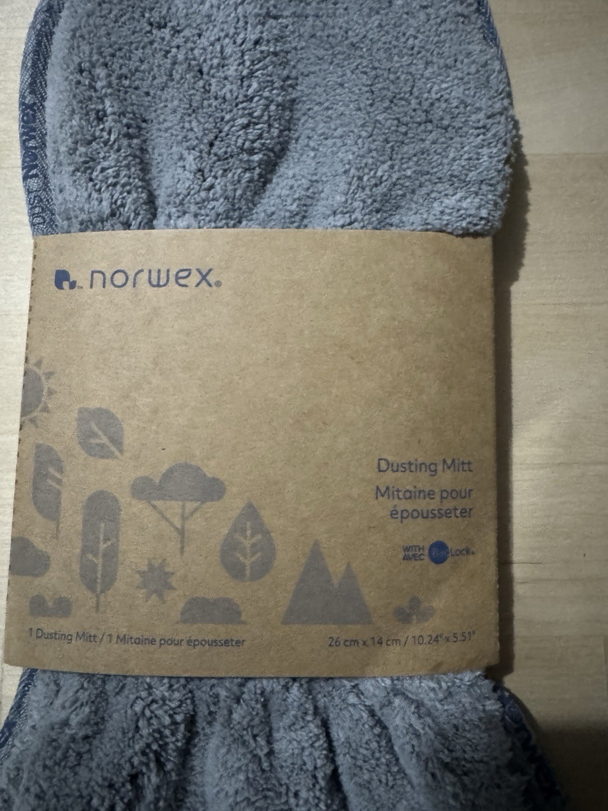 Norwex graphite Dusting Mitt Microfiber with BacLock FAST FREE SHIPPING