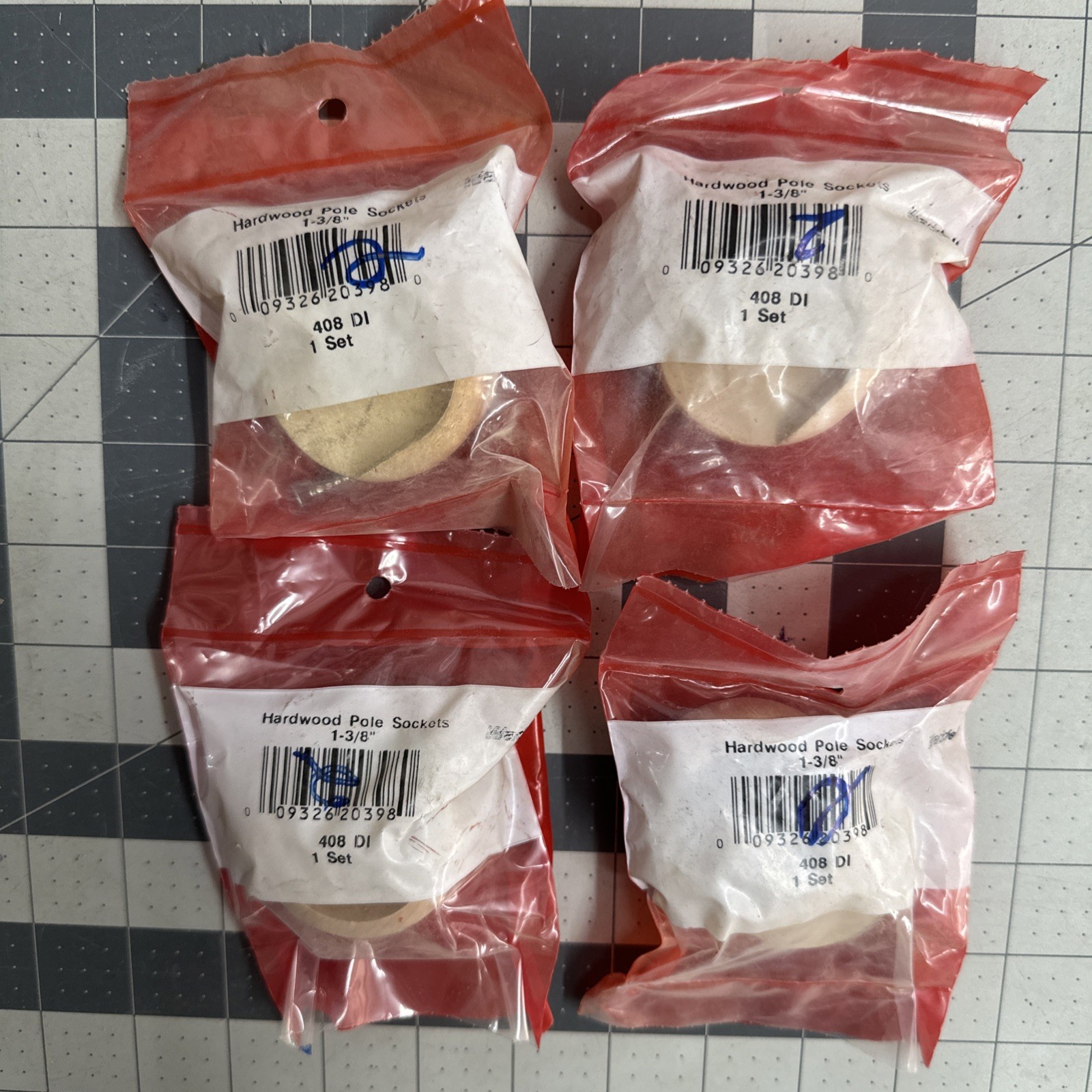 New 4-pack lot 2/PC Waddell 1 3/8″ Hardwood Closet Pole Socket Natural 408DI