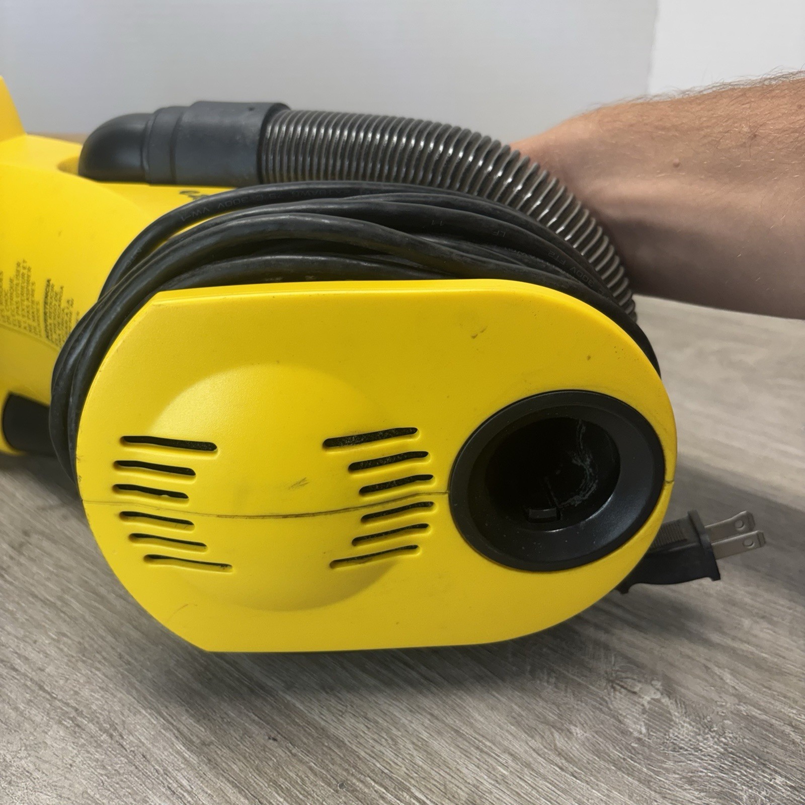Eureka Easy Clean Handheld Vacuum Model 71 Corded – Works!