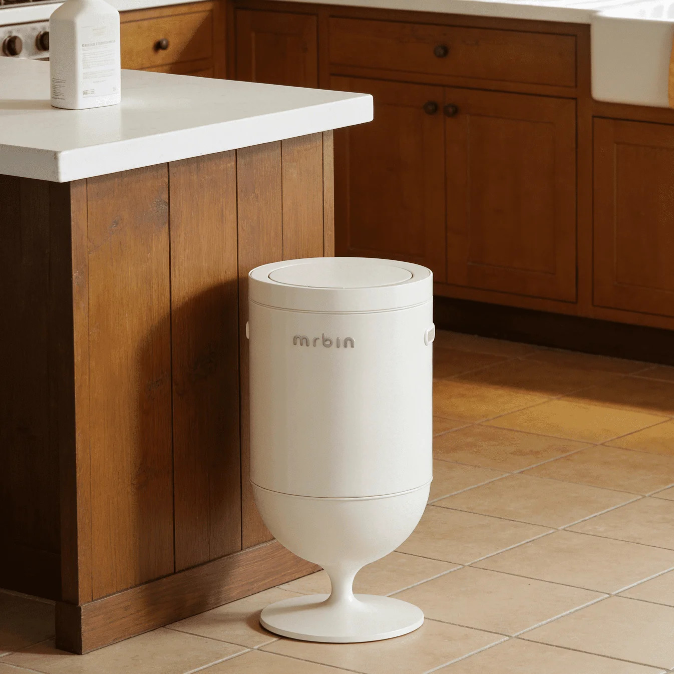 Metal Bathroom Motion Sensor Trash Can with Lid, 5.3 Gallon Wine Glass Shaped Au