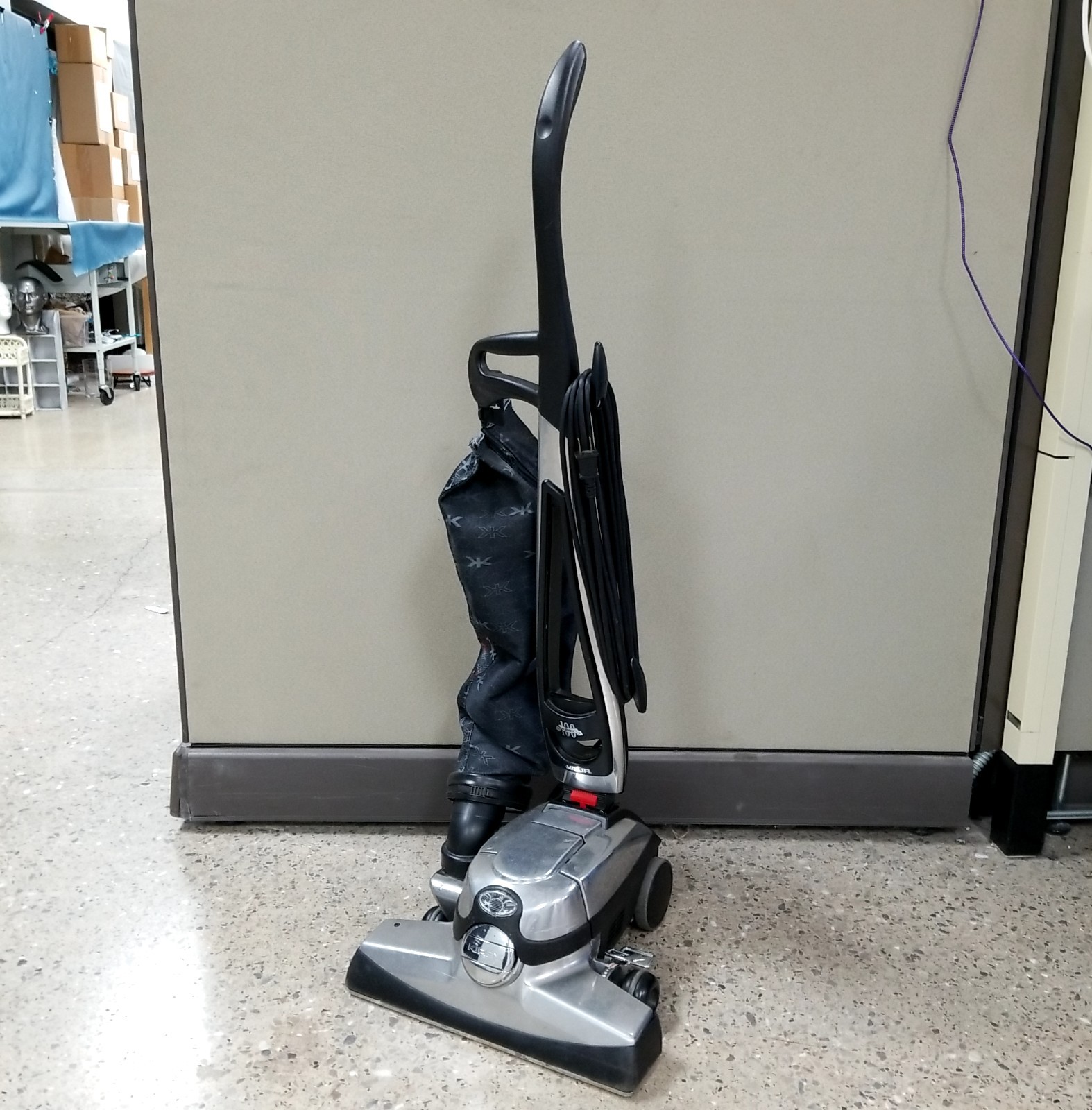 PICKUP Kirby 100 Avalir Model G10D Upright Vacuum Anniversary Edition Works