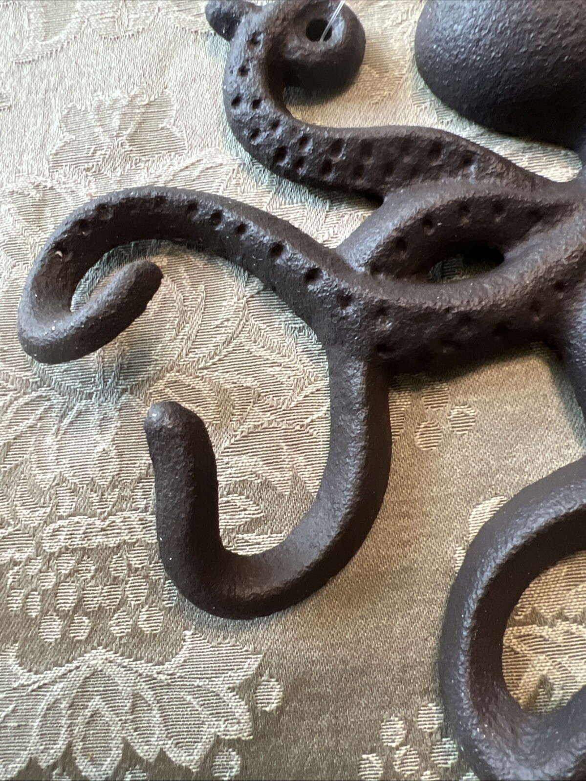 Cast Iron Swimming Octopus Wall Hook Towel Key Holder Bathroom Entry Door Hanger