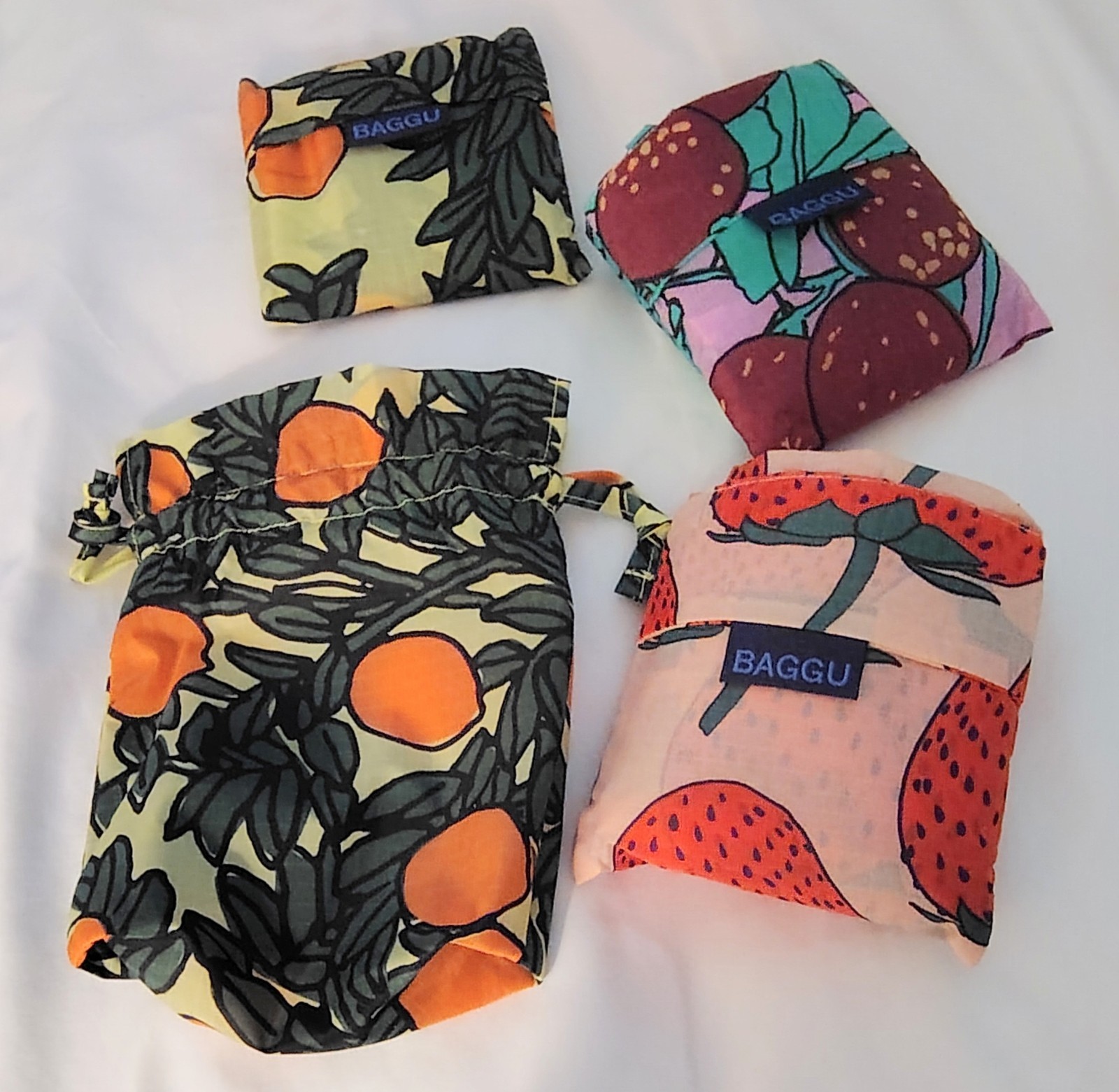 Baggu Bags Reusable 3 Pk Lmtd Edition Backyard Fruit Strawberry Orange Plum Rare