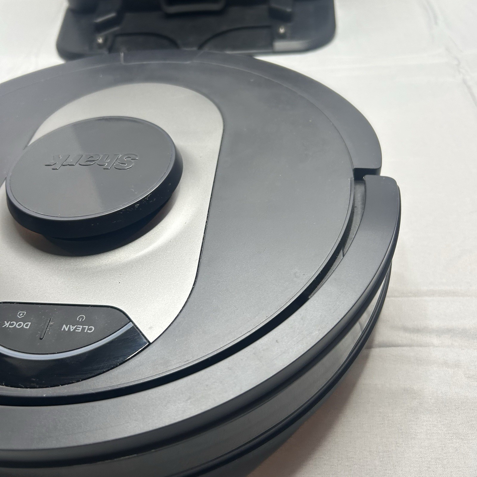 Shark AI Ultra Robot Vacuum Self-Empty Base UR250BE0US Black With Charging Base