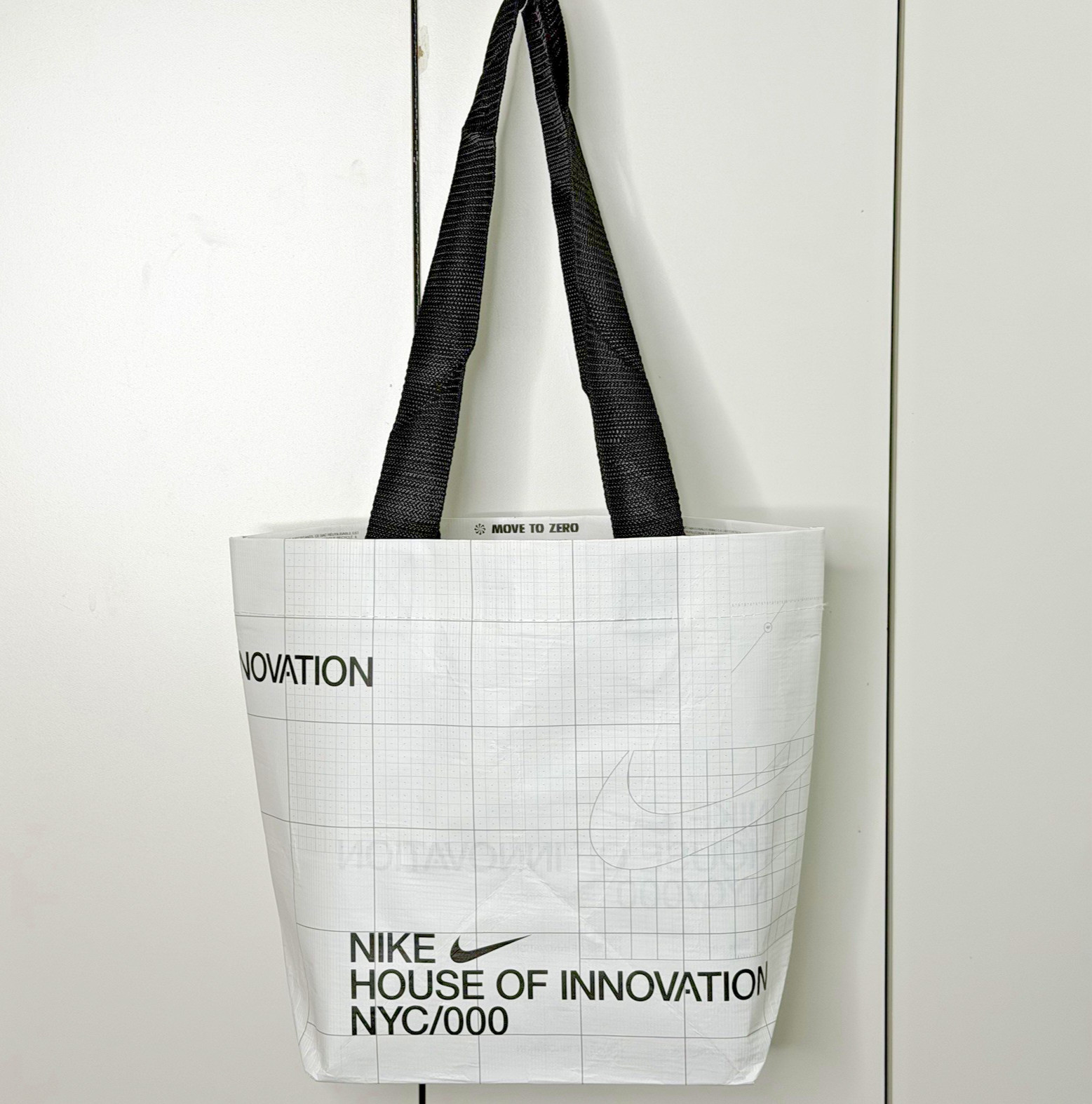 Nike NYC Shopping Tote Bag Reusable Foldable Eco White Small 15″ x 12″ x 5″ New
