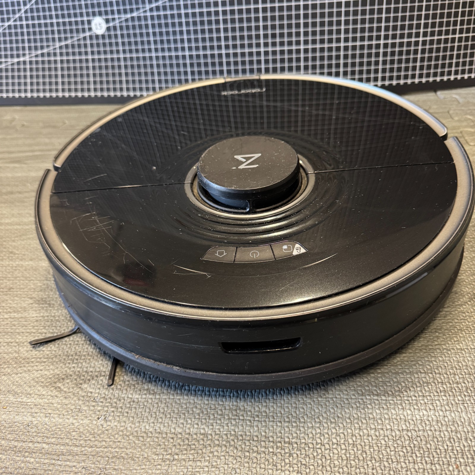 Roborock S7 Robot Vacuum….NO Charger or Mop Pad – Untested PARTS ONLY