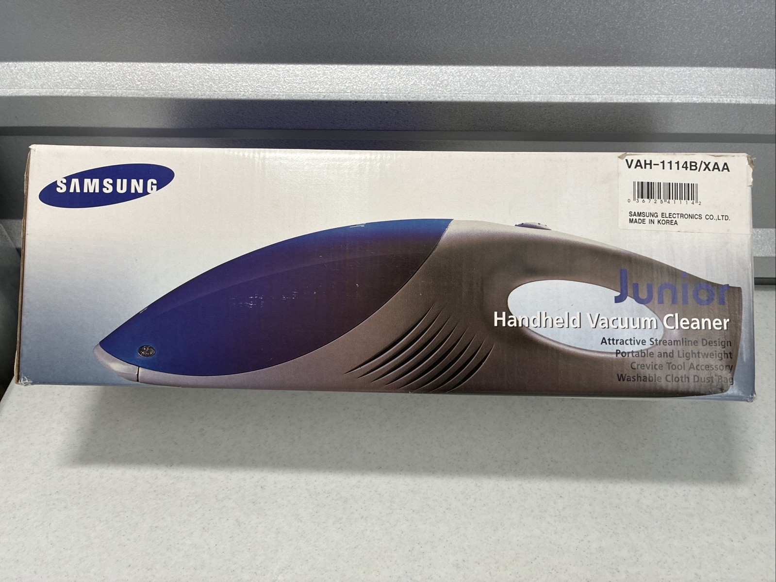 Vintage Samsung Junior Hand Held Vacuum New NOS VAH-1114B