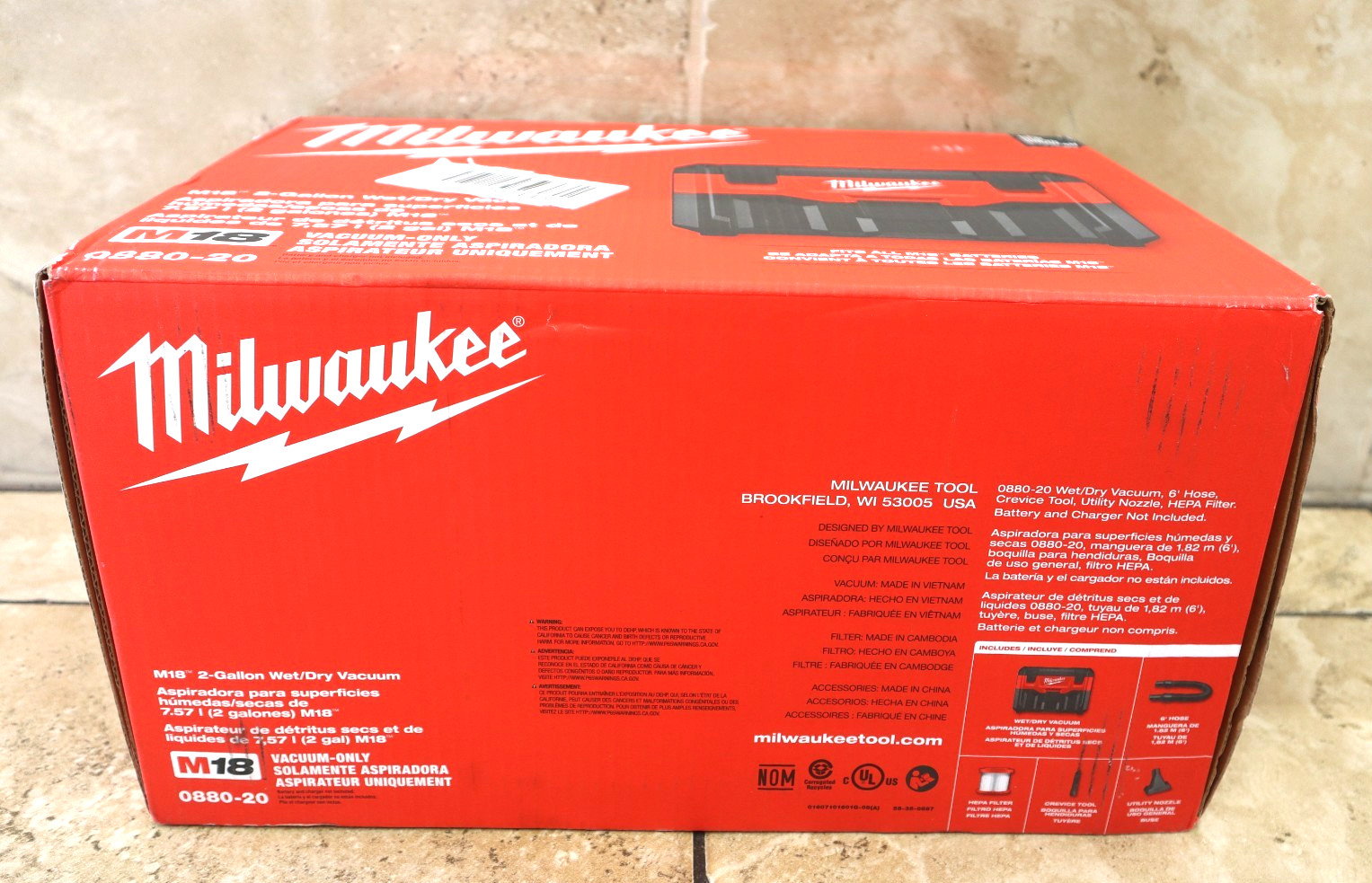 MILWAUKEE M18 2-GALLON WET / DRY VACUUM MODEL 0880-20 / NEW, FREE SHIPP.