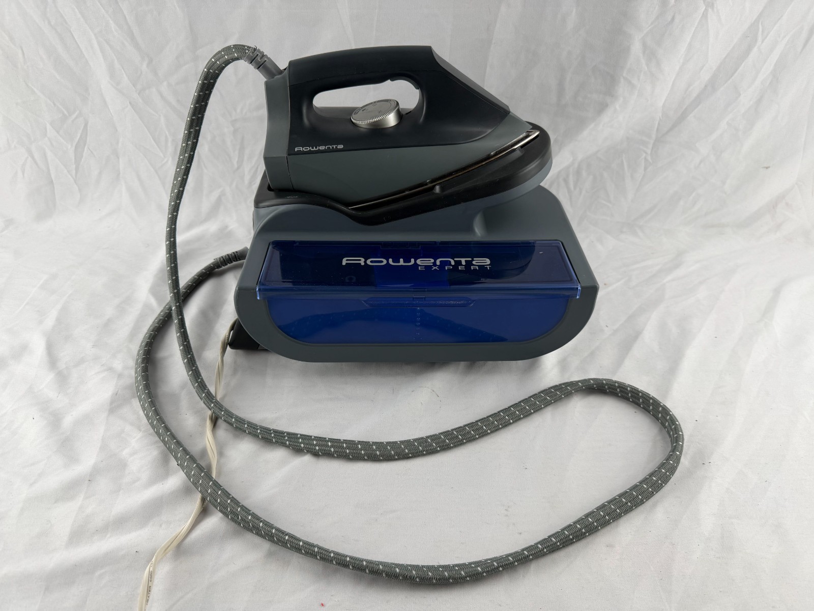 Rowenta Expert Steam Generator Iron DG8030 High Pressure Powerful Steaming Unit