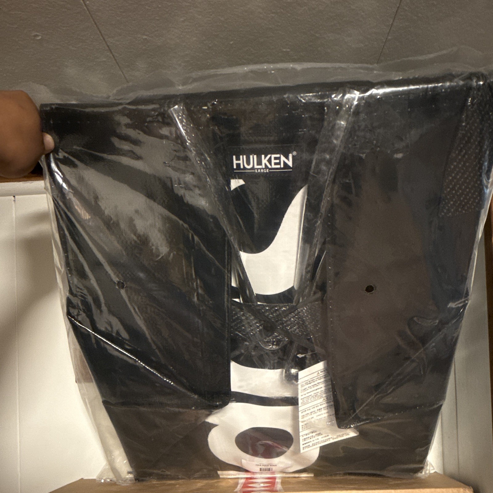 SUPREME HULKEN Large Reusable Shopping Bag w/ Wheels, Black/White Supreme Logo