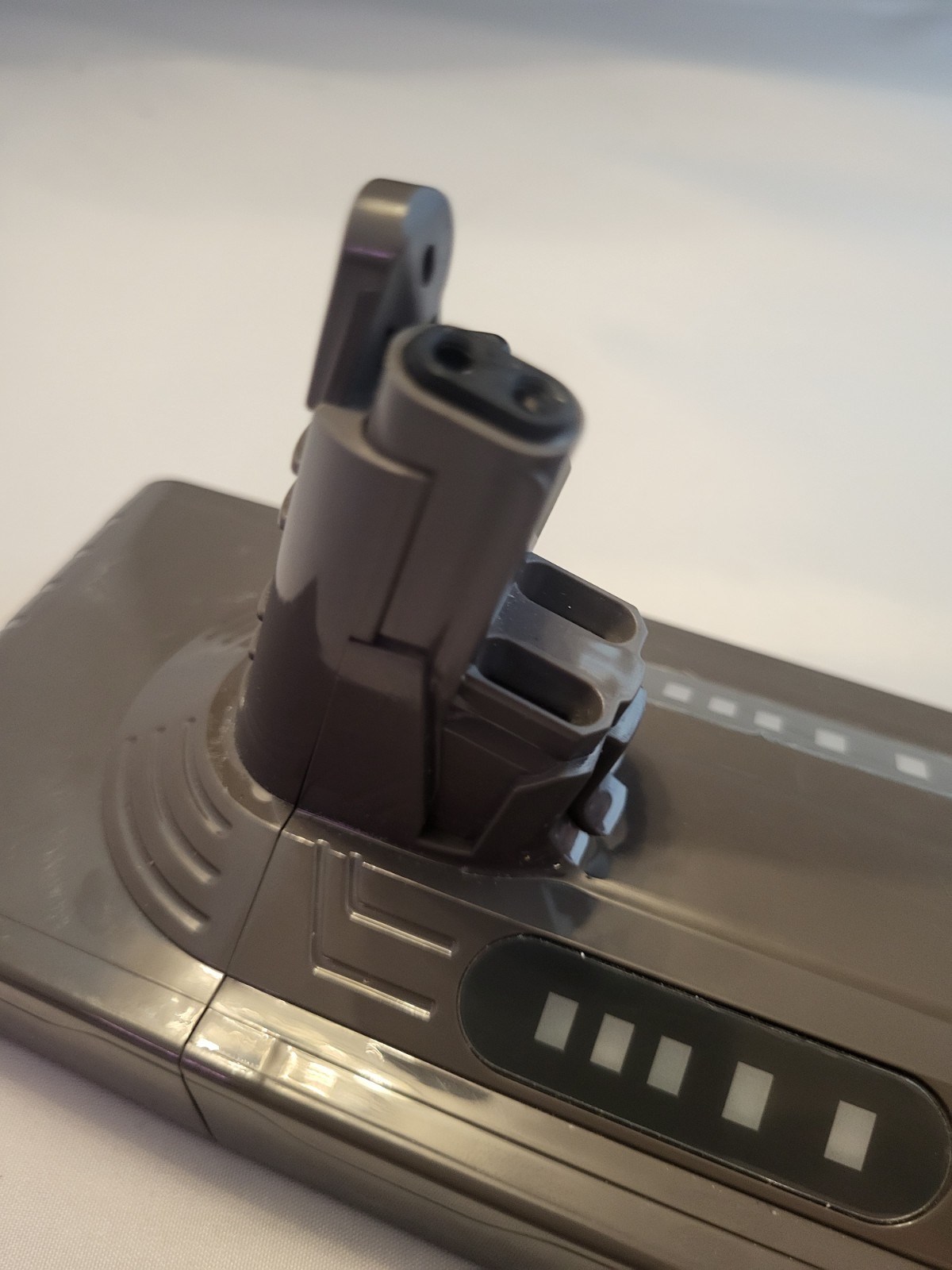 Dyson V10 Replacement Battery DYS-25.2(V10) 25.2V 7.0Ah 176Wh Gray