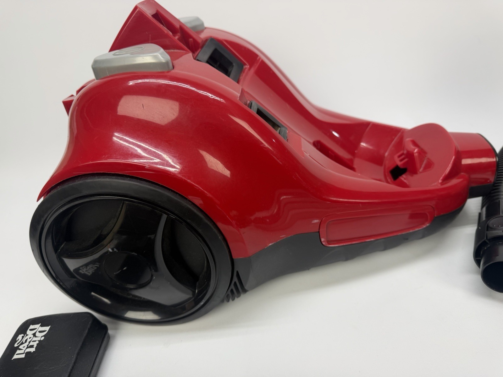 Dirt Devil Featherlite Cyclonic Canister Vacuum SD40100