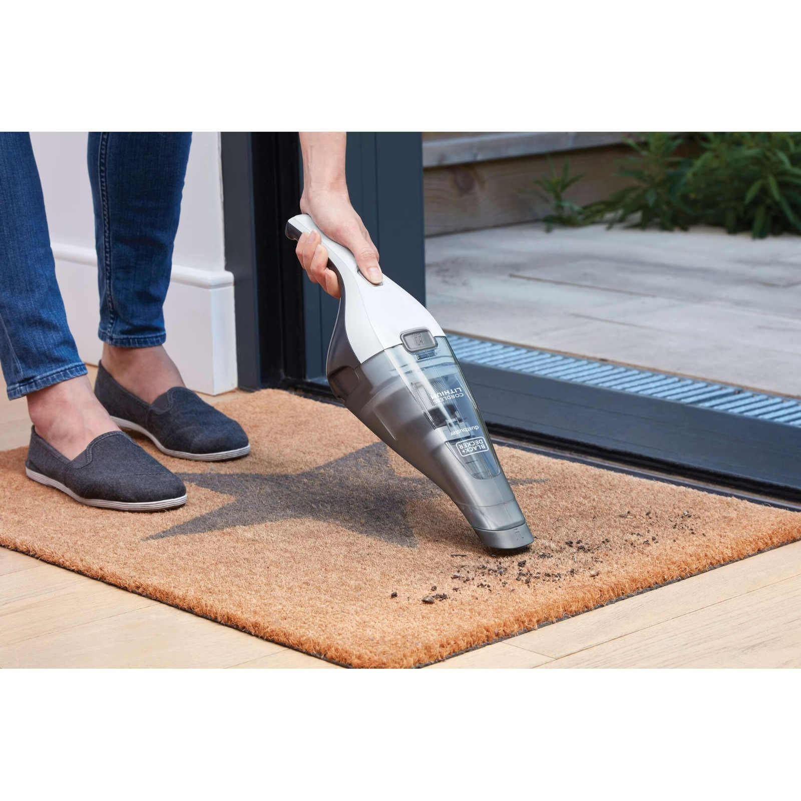 BLACK+DECKER Dustbuster QuickClean Cordless Handheld Vacuum White HNVC215B10