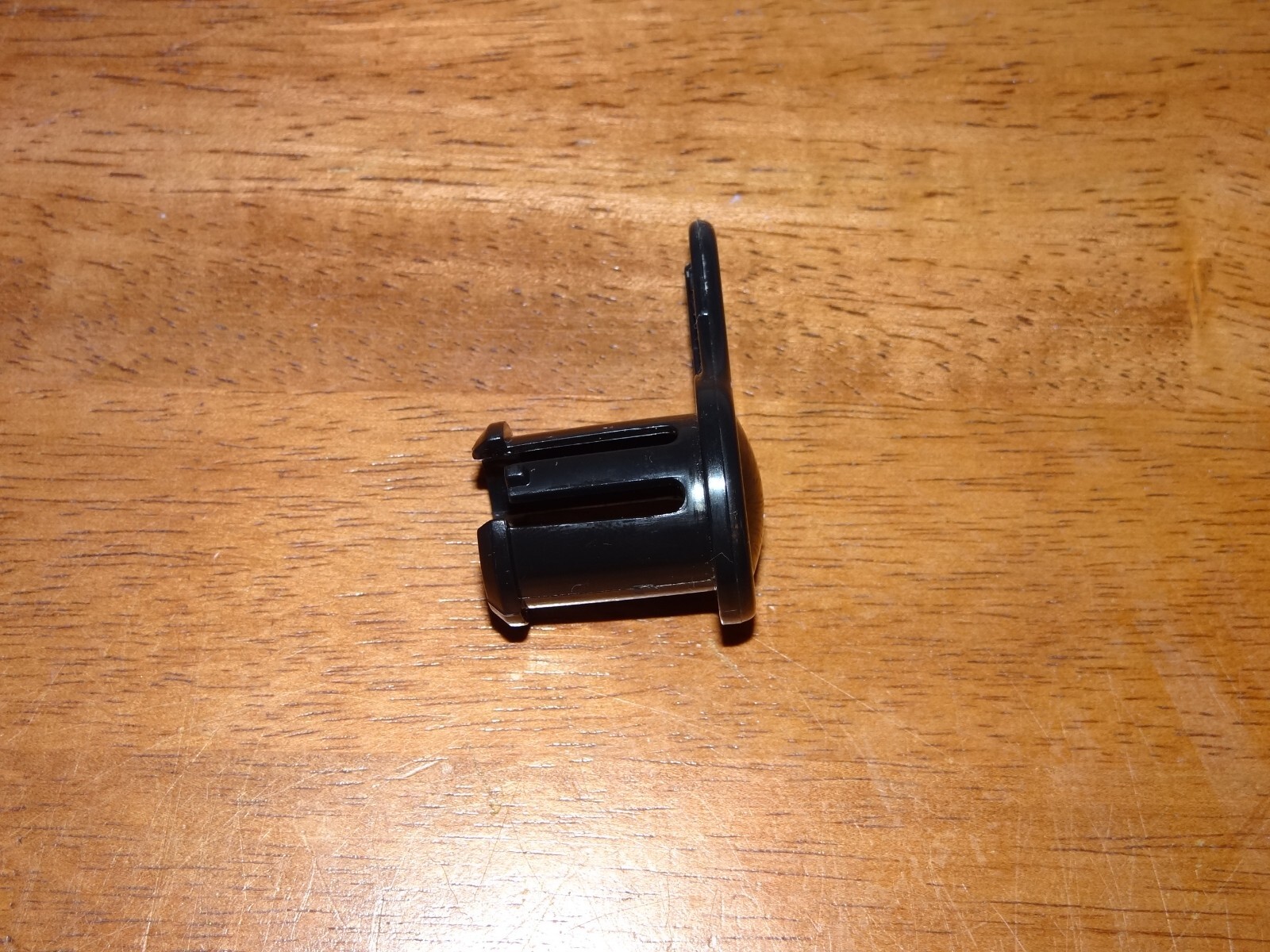 Genuine Shark Euro Pro EP619 EP621 Upper Cord Wrap Swivel Hook OEM Part