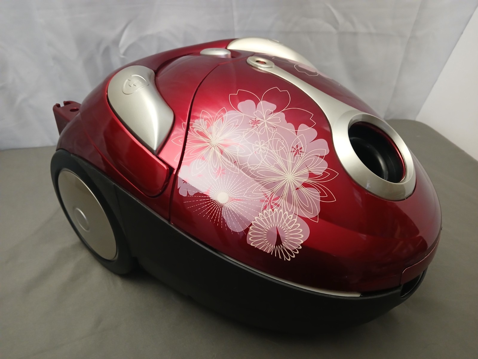 Dirt Devil Fantasy Tattoo Pink Bouquet Canister Vacuum SD30040BB NEW NOS Rare
