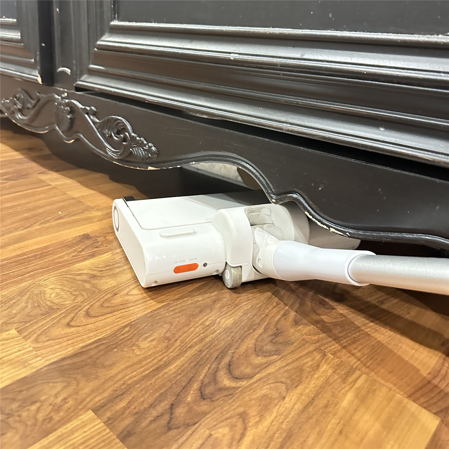 Ultra Light Sweep Turbo Powered Cordless Rechargeable Sweeper Broom 120 Minutes