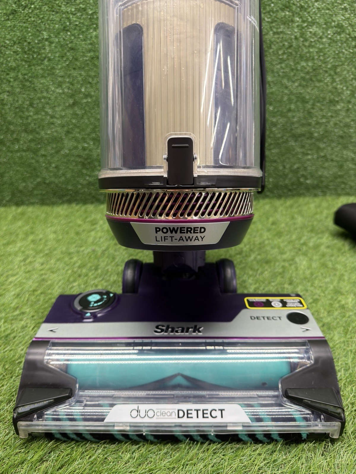 Shark PowerDetect DuoClean Upright Vacuum Cleaner AZ4000C w/ Attachments Bundle