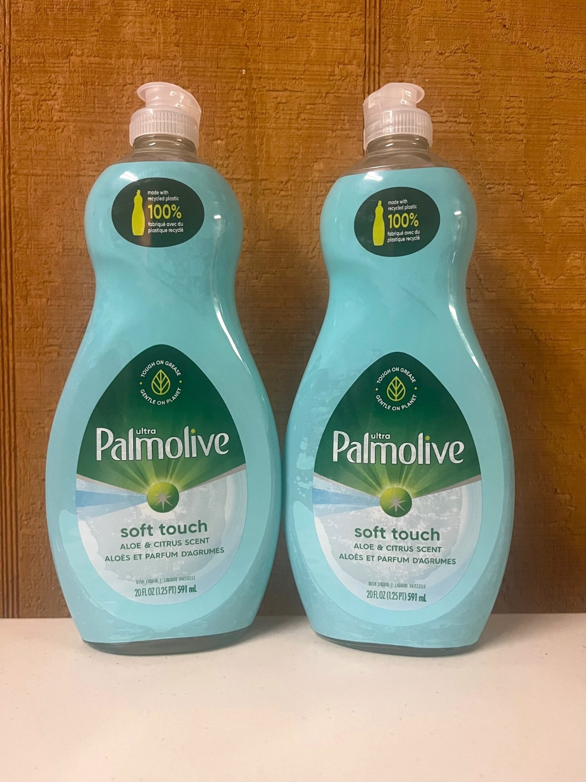 *SEE DESC* 2 Palmolive Soft Touch Aloe & Citrus Scent Dish Liquid 20 Oz. Each