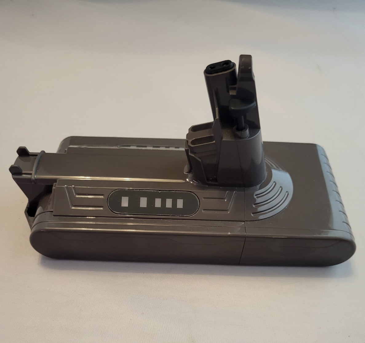 Dyson V10 Replacement Battery DYS-25.2(V10) 25.2V 7.0Ah 176Wh Gray