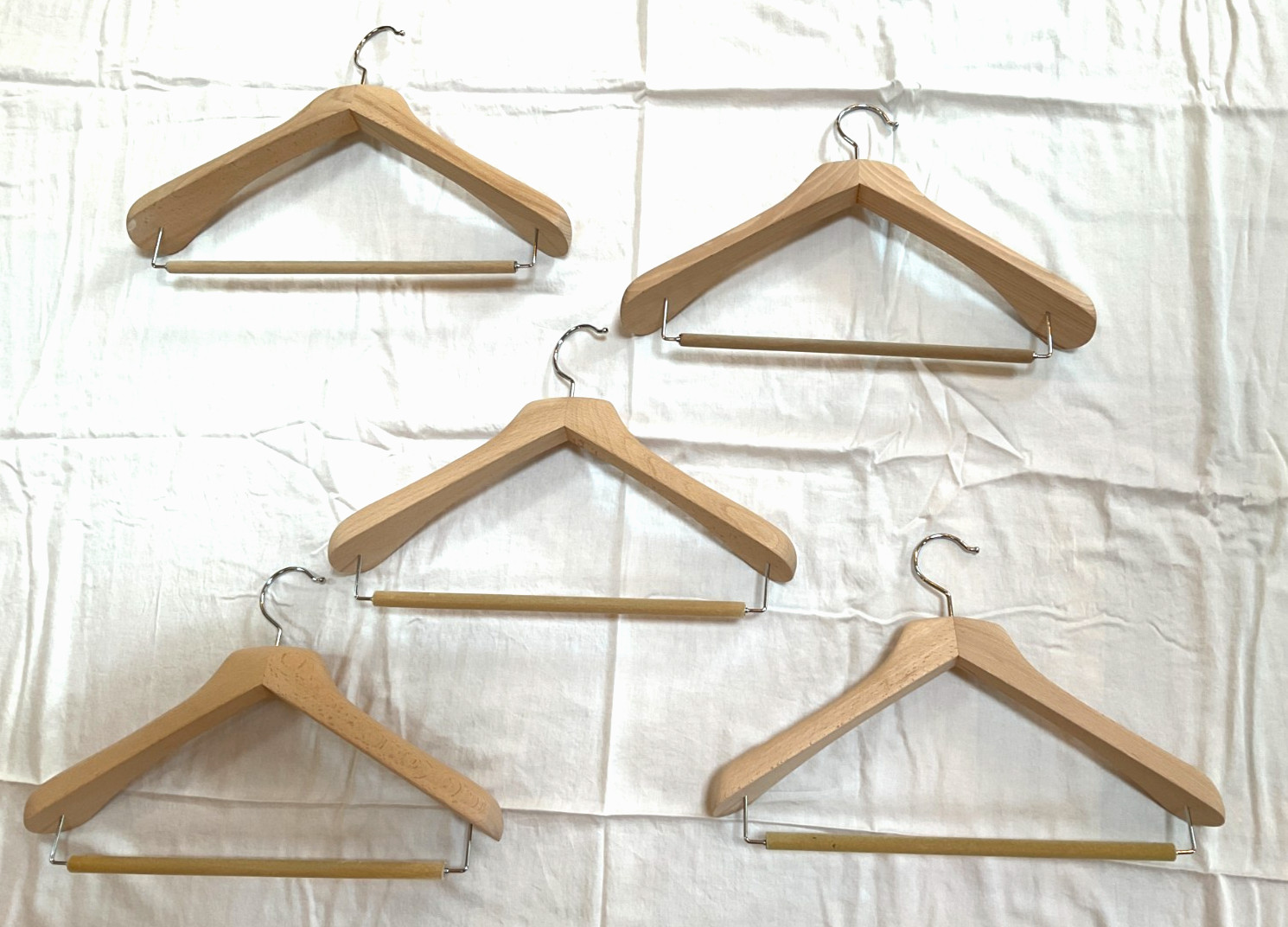 Lot of 5 Wood and Velvet LORO PIANA Hangers