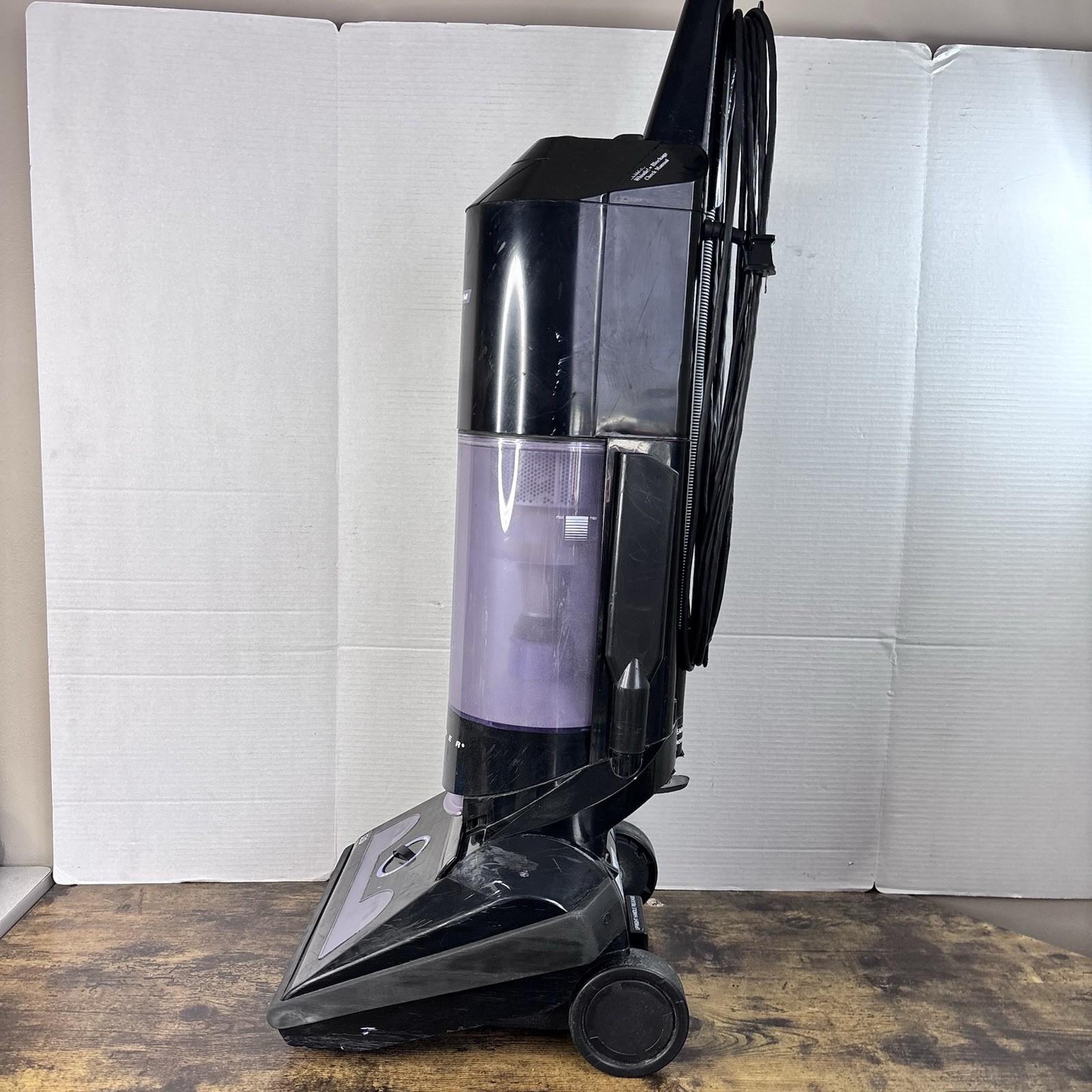 Fantom Thunder Upright Vacuum TH51 02 – 120V Tested Working Bagless