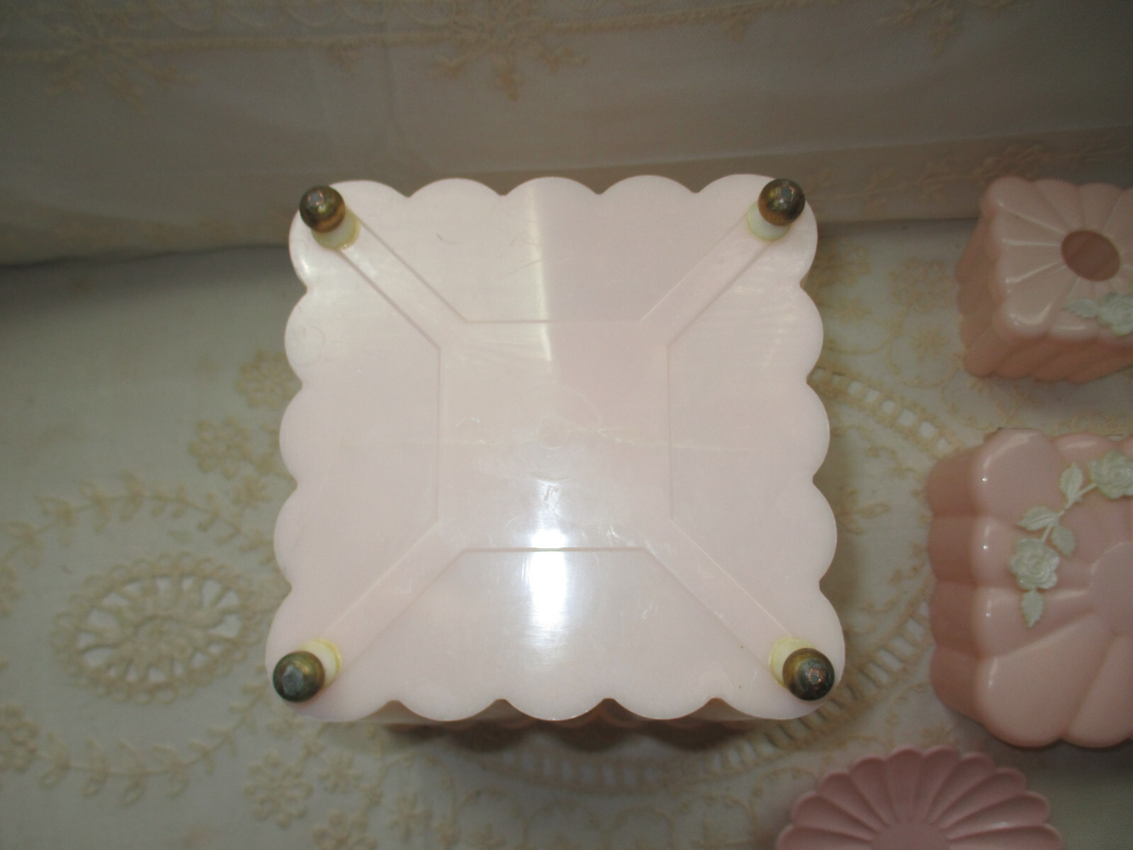Vintage 1950s Menda Co Pink Ribbed White Rose Bathroom Wastebasket & Vanity Set