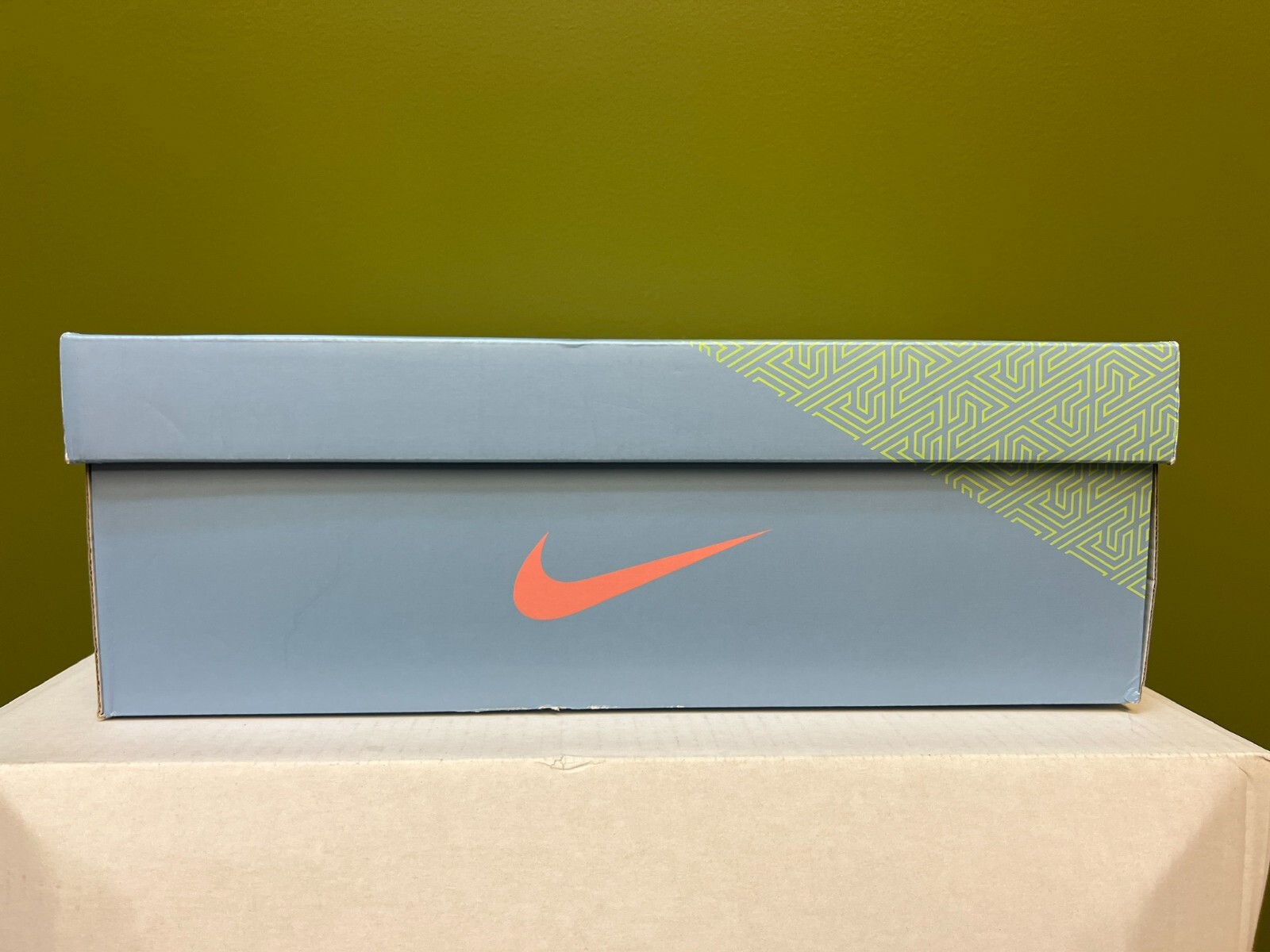 NIKE ZOOM FREAK 4 LIGHT BONE/MOON FOSSIL-SAIL Giannis Shoe Box ONLY! NO SHOES!