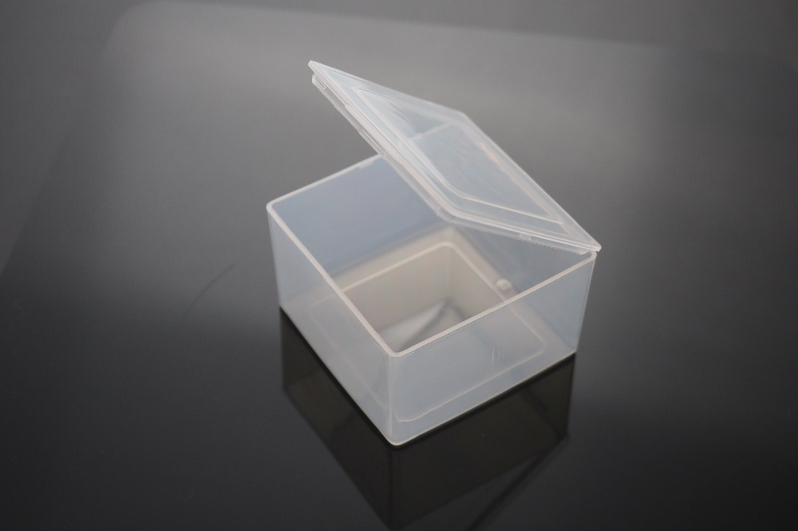 4PCS Square Plastic Storage Container Box DIY Coins Screws Jewelry Charms Travel