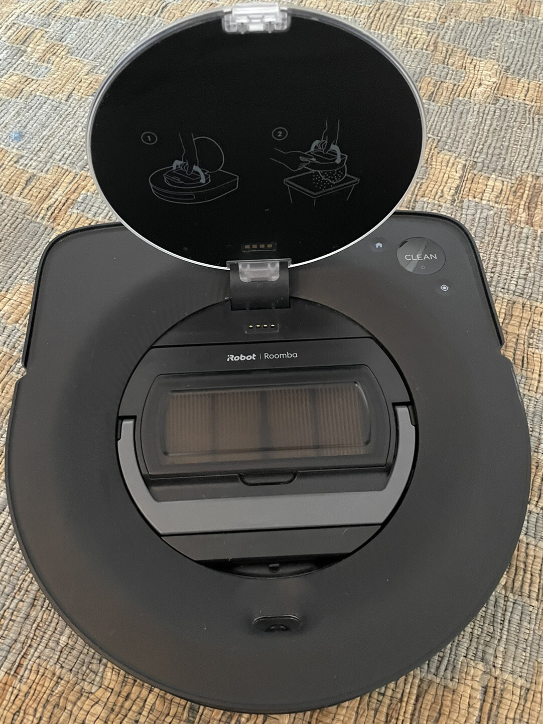 iRobot Roomba S9 Robot Vacuum Cleaner 115W – Black Barely Used