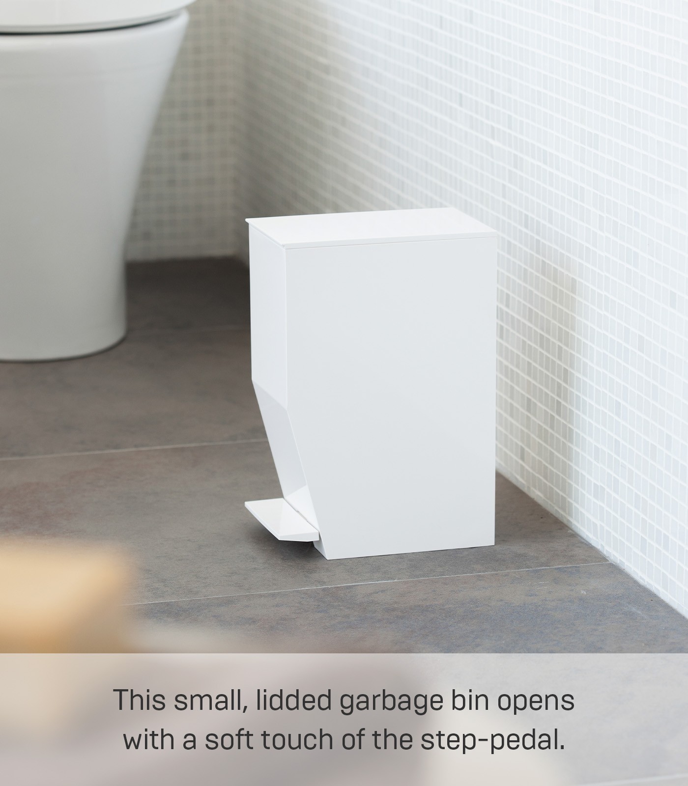 Yamazaki Home TOWER Step Trash Can – Small Space Waste Bin for Bathroom Kitchen