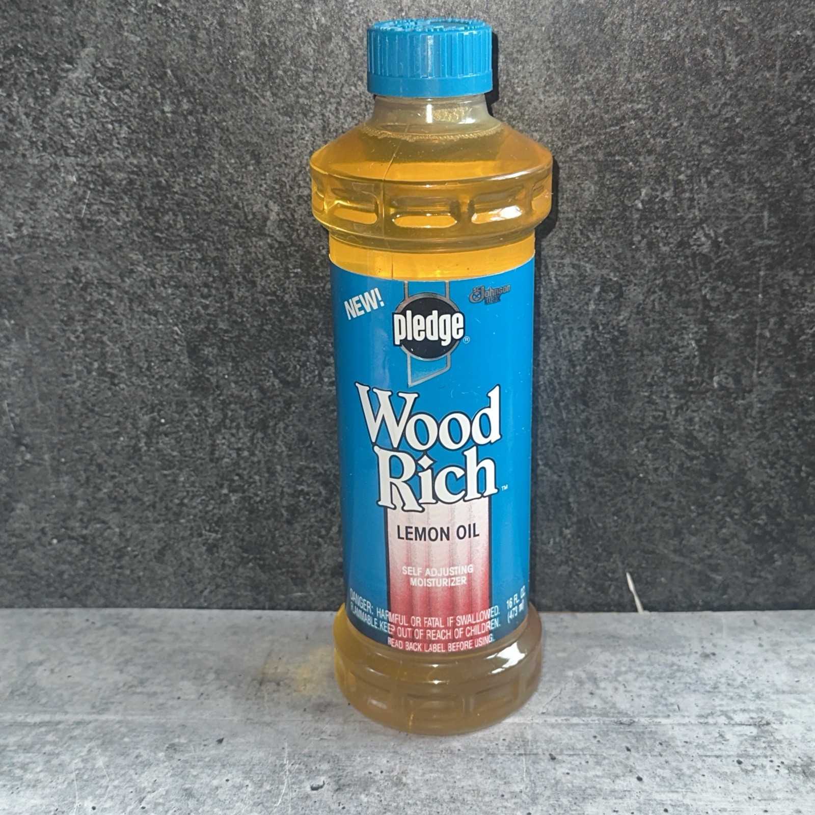 RARE Pledge Wood Rich Self Adjusting Lemon Oil Full 16 Oz. Bottle