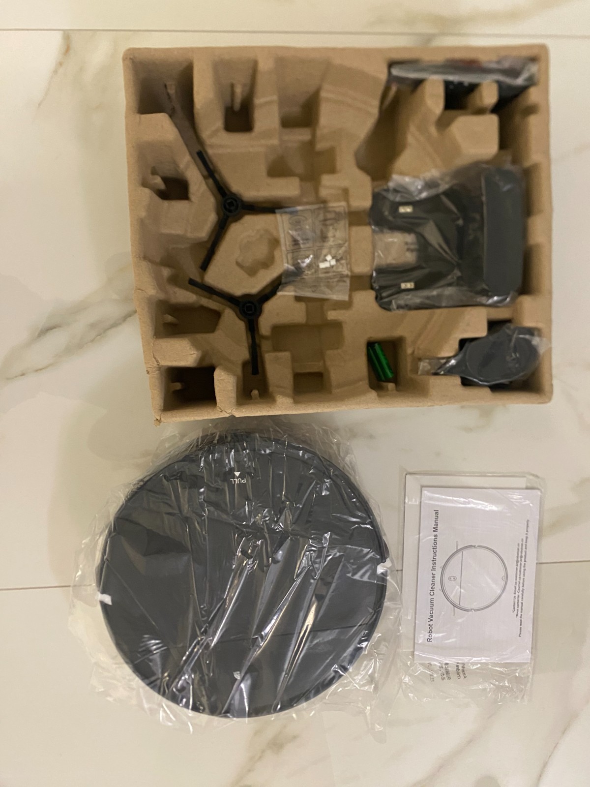 BR151 Robot Vacuum & Mop Combo Wifi Connect Smart Mopping Black, Open Box