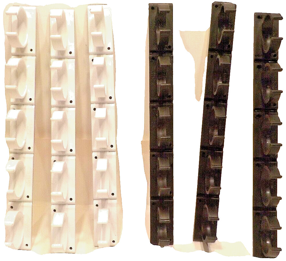 3M Wall Storage c holder lot of 30 black and white 1- 1/4 in. inside diameter
