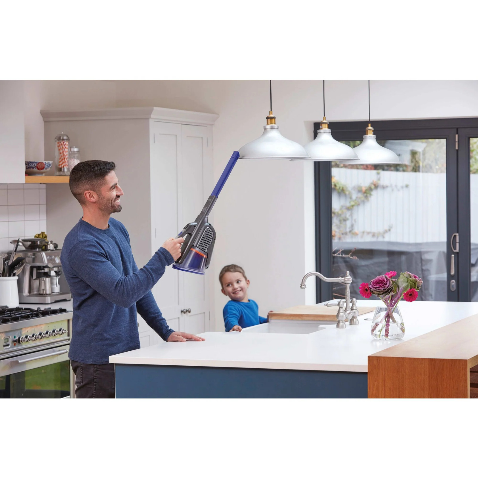 BLACK+DECKER Dustbuster(R) Advancedclean+(TM) Pet Hand Vacuum – HHVK515JP07